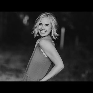 Meet your Posher, Carly